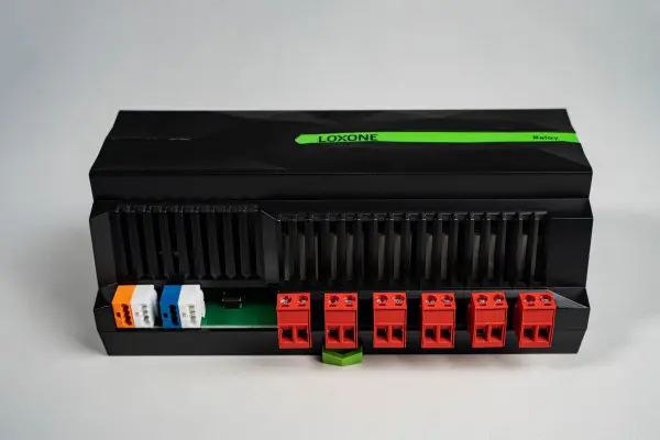 ph-shop-10038-relay-extension-01_2x.webp