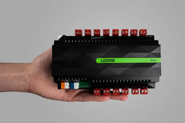 ph-shop-10038-relay-extension-05_2x.webp